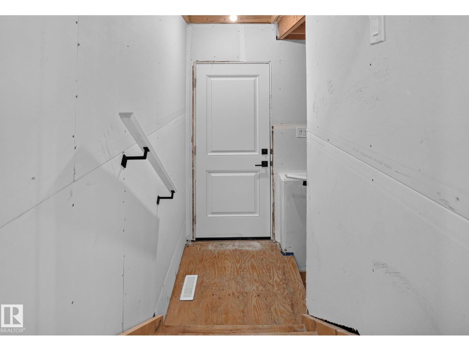 49 ELLIOTT WD - Image 29