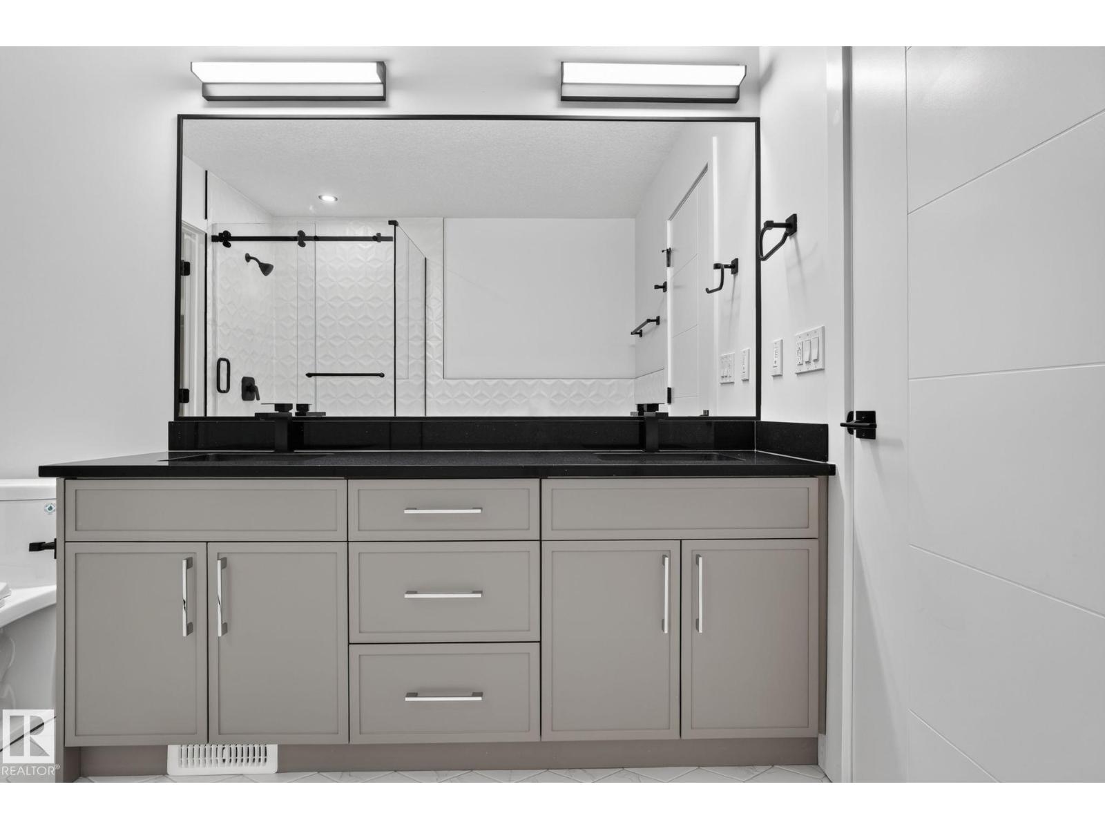 49 ELLIOTT WD - Image 48
