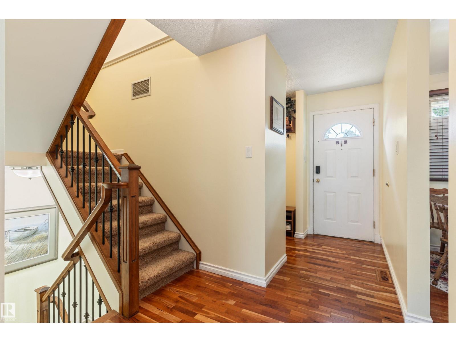 31 Royal RD NW - Image 12