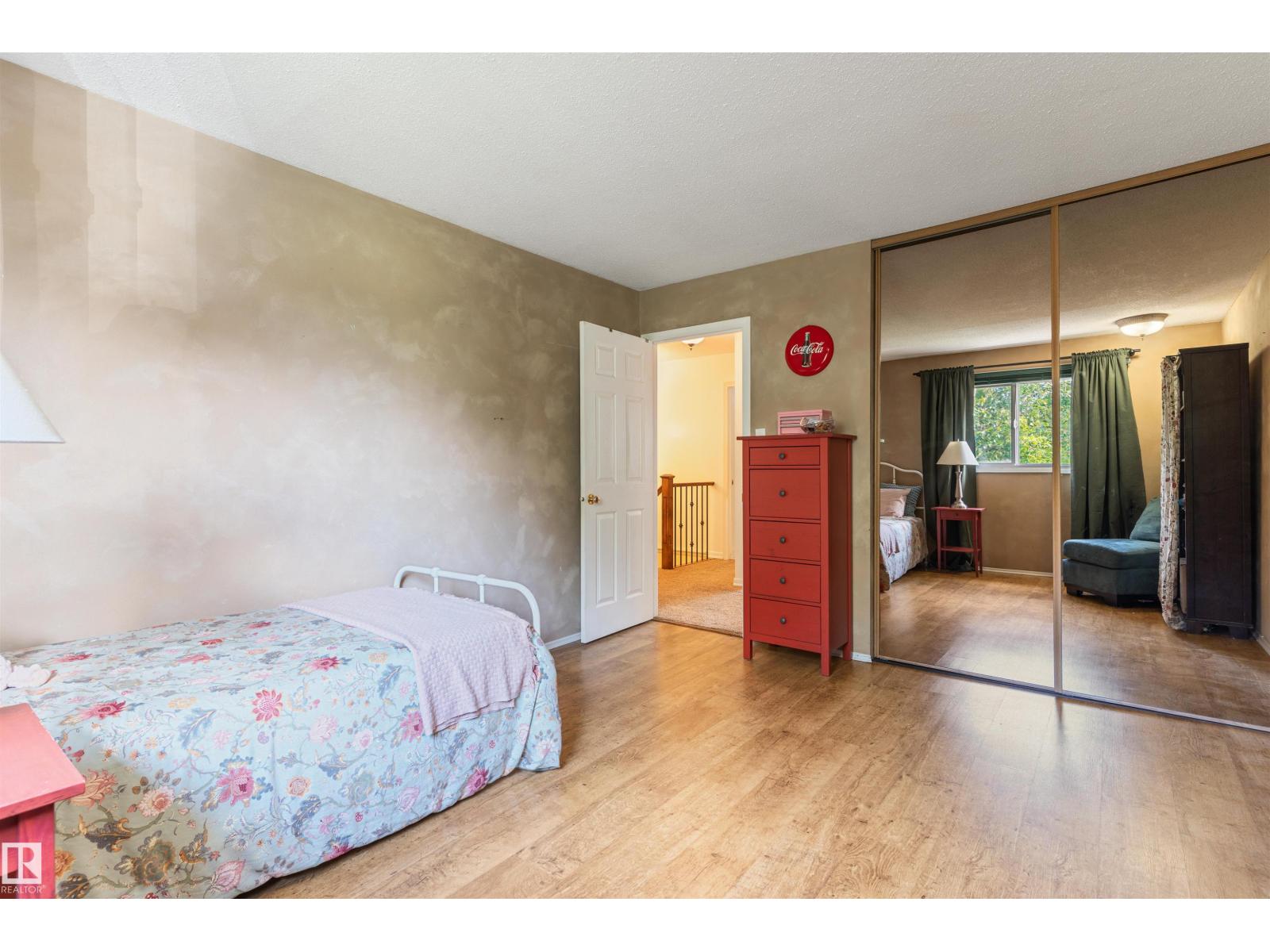 31 Royal RD NW - Image 15