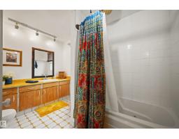 31 Royal Rd Nw, Edmonton, AB T6J2E7 Photo 18