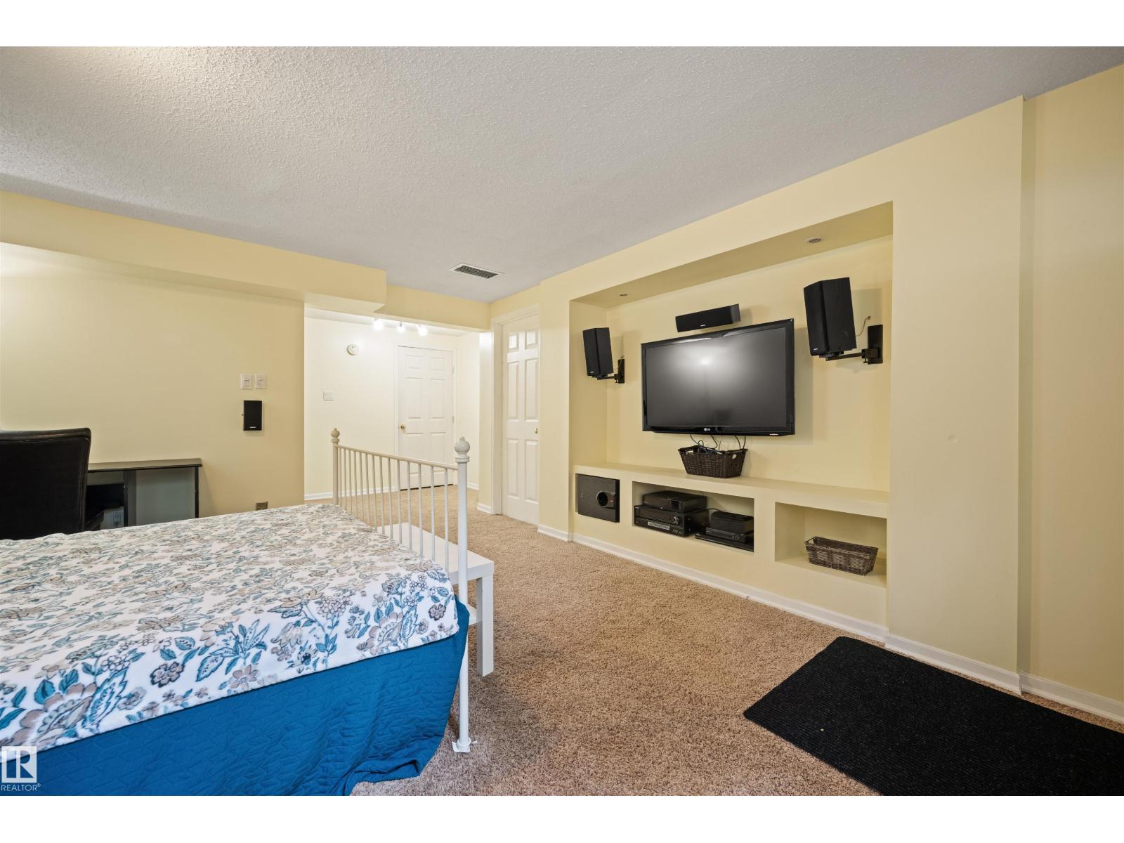 31 Royal RD NW - Image 22