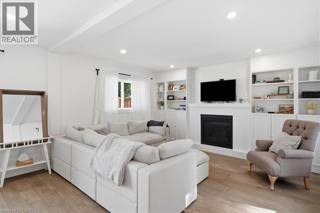46 OLD PORTAGE Road - Image 18