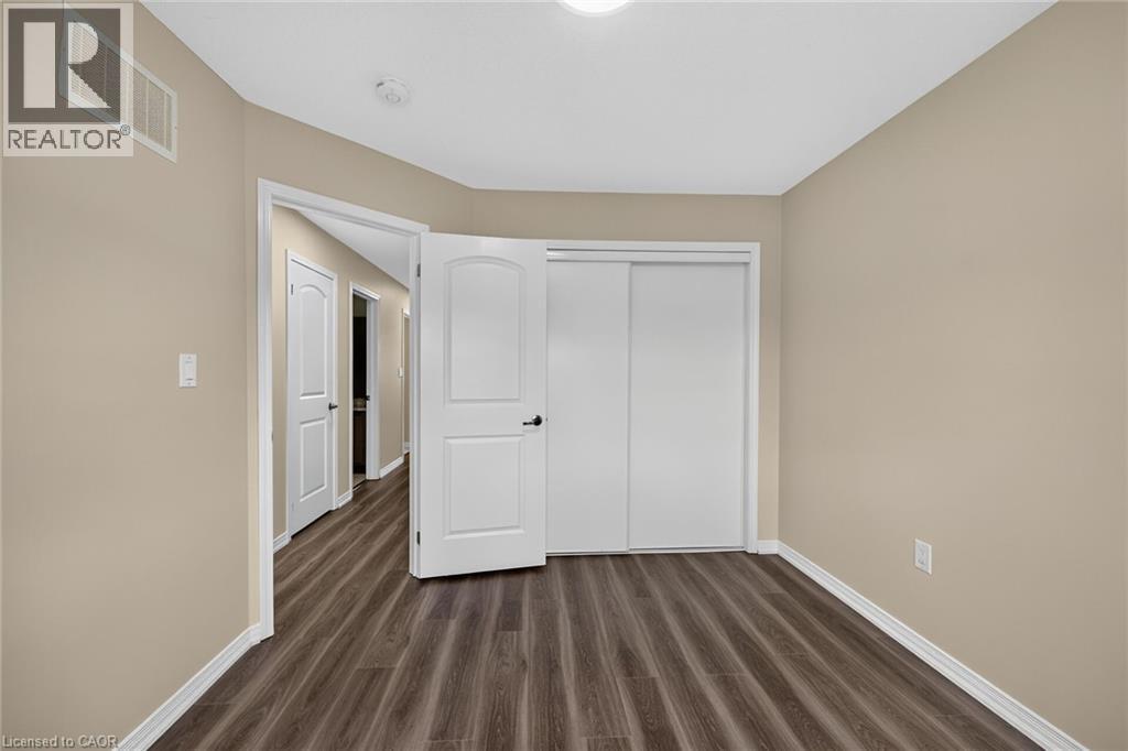 82 SCARLETWOOD Street - Image 35