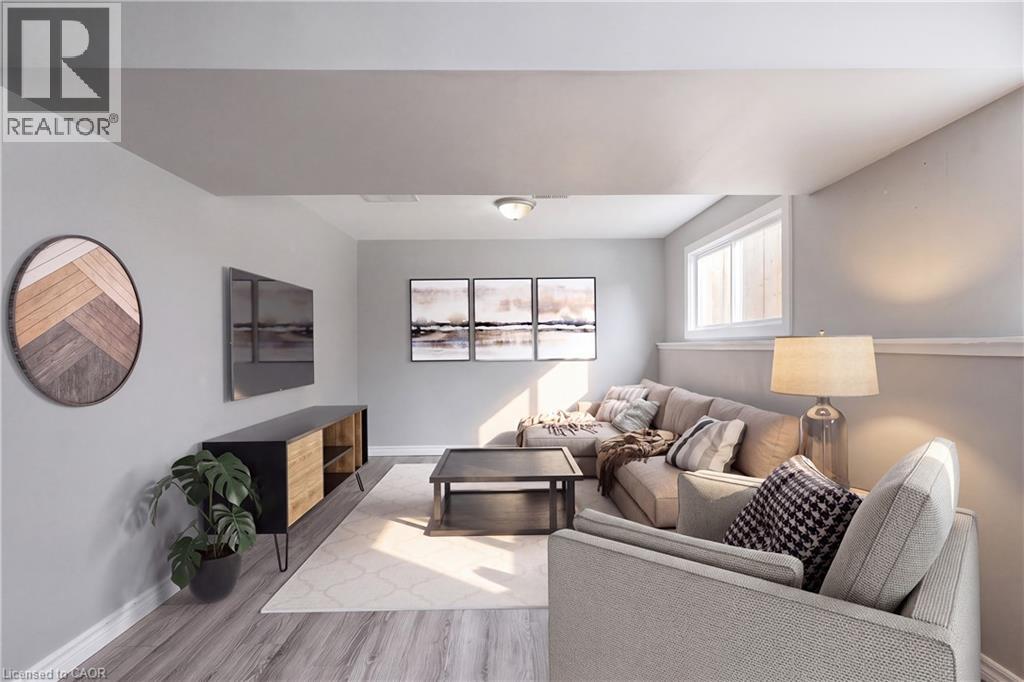 4533 CARRIAGE Road - Image 32