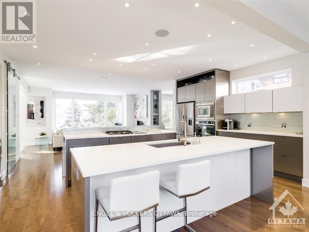 615 ISLAND PARK CRESCENT - Image 12