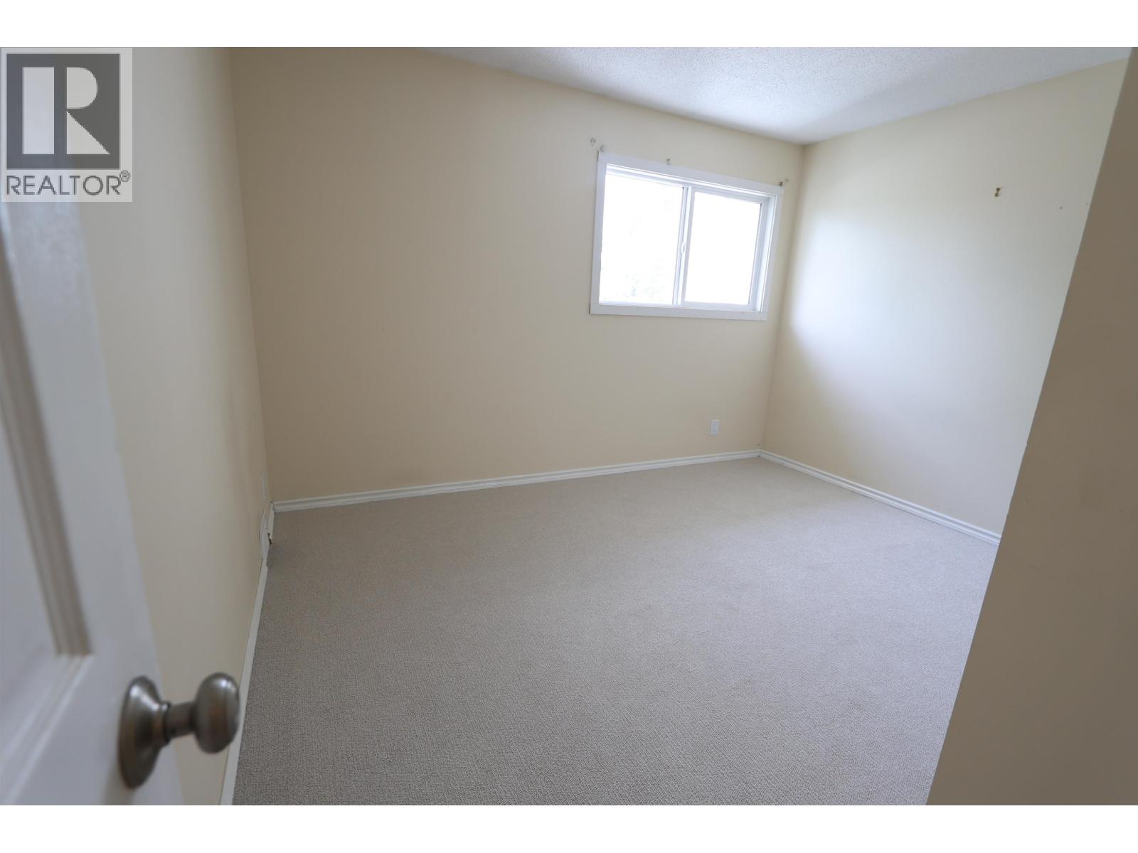 111 TABOR BOULEVARD - 12