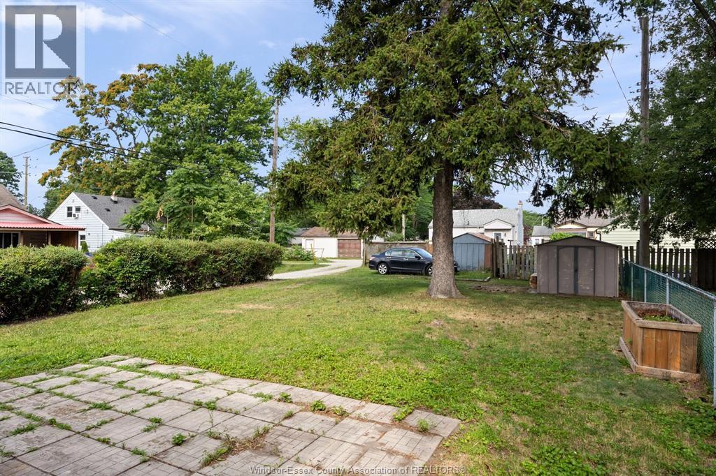3672 Girardot - Image 15