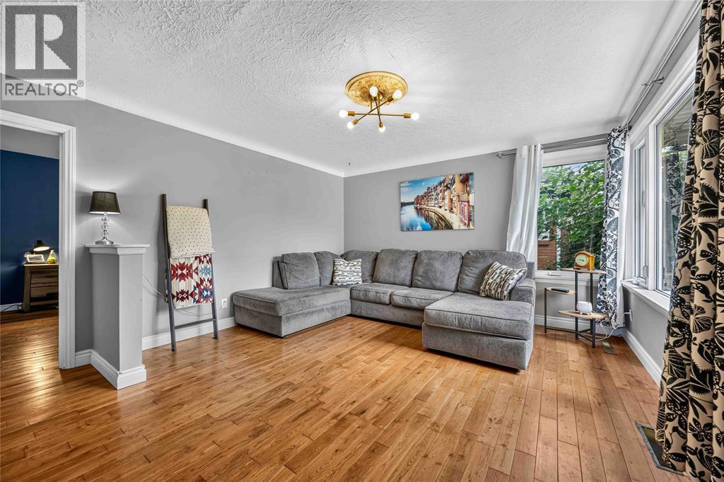 1108 ERROL ROAD East - Image 3