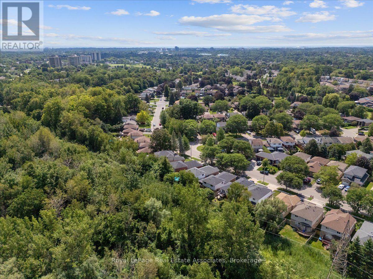 1464 TROWBRIDGE DRIVE - Image 45
