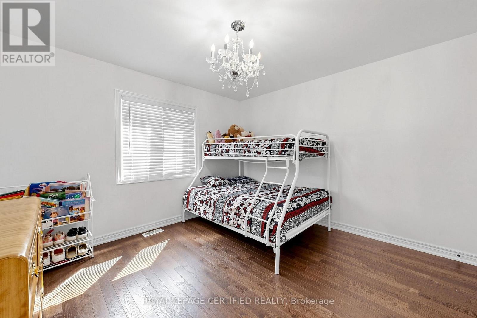 1428 WOODSTREAM AVENUE - Image 29