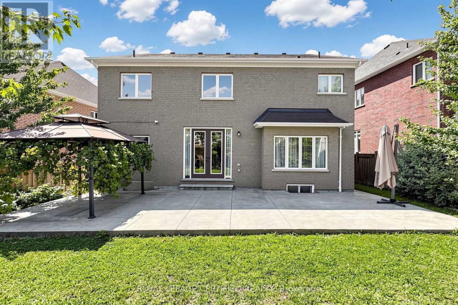 1428 WOODSTREAM AVENUE - Image 40