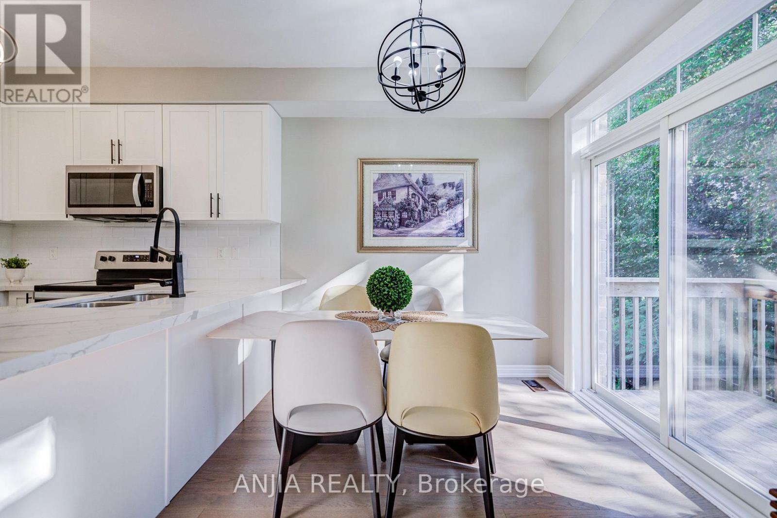 33 ALDRIDGE LANE - Image 16