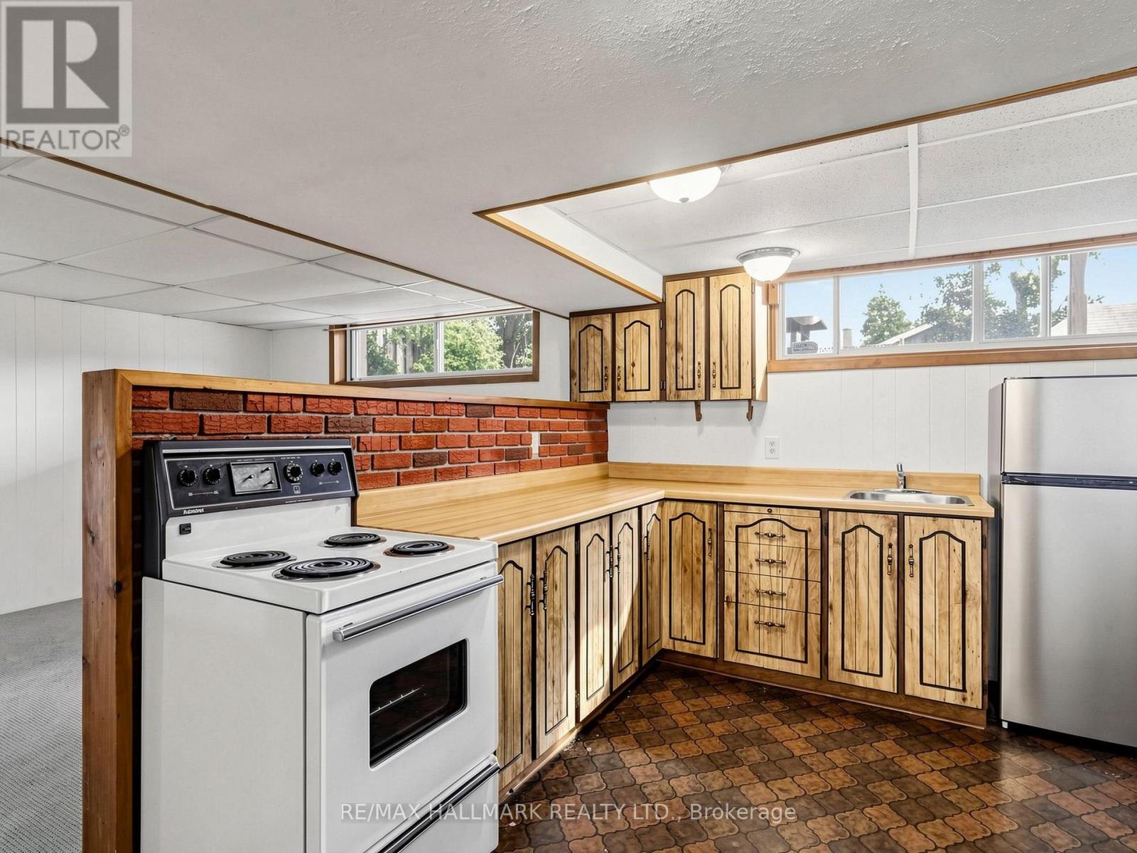 7 PANMURE CRESCENT - Image 31