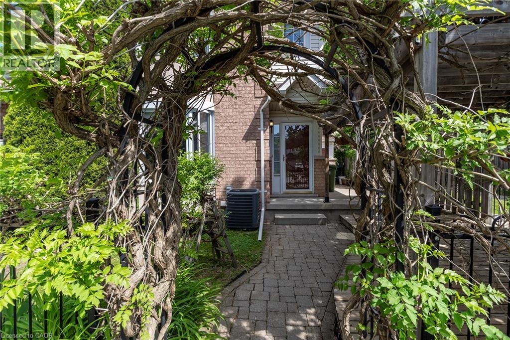 41 VALRIDGE Drive - 3