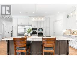 14 Tremont Crescent, Toronto, ON M3B2S1 Photo 18