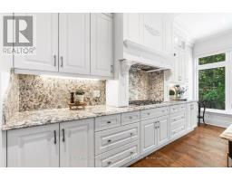 14 Tremont Crescent, Toronto, ON M3B2S1 Photo 16
