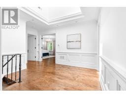 14 Tremont Crescent, Toronto, ON M3B2S1 Photo 26