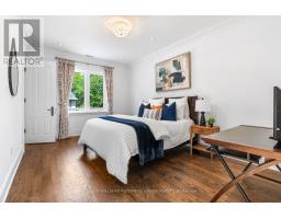 14 Tremont Crescent, Toronto, ON M3B2S1 Photo 31