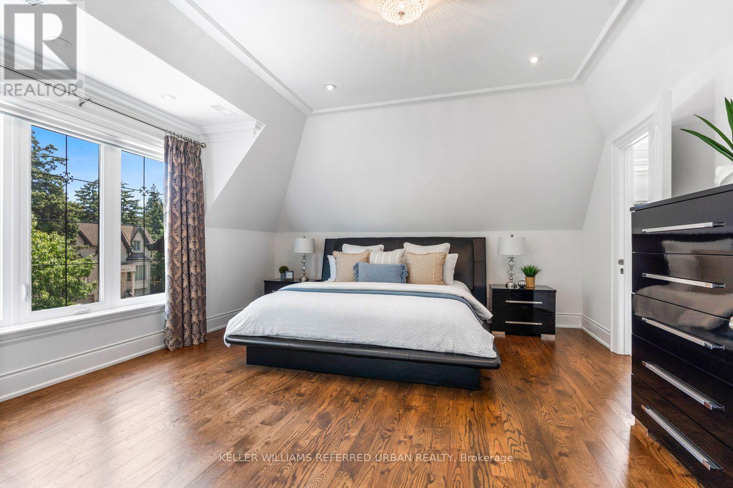 14 TREMONT CRESCENT - Image 38