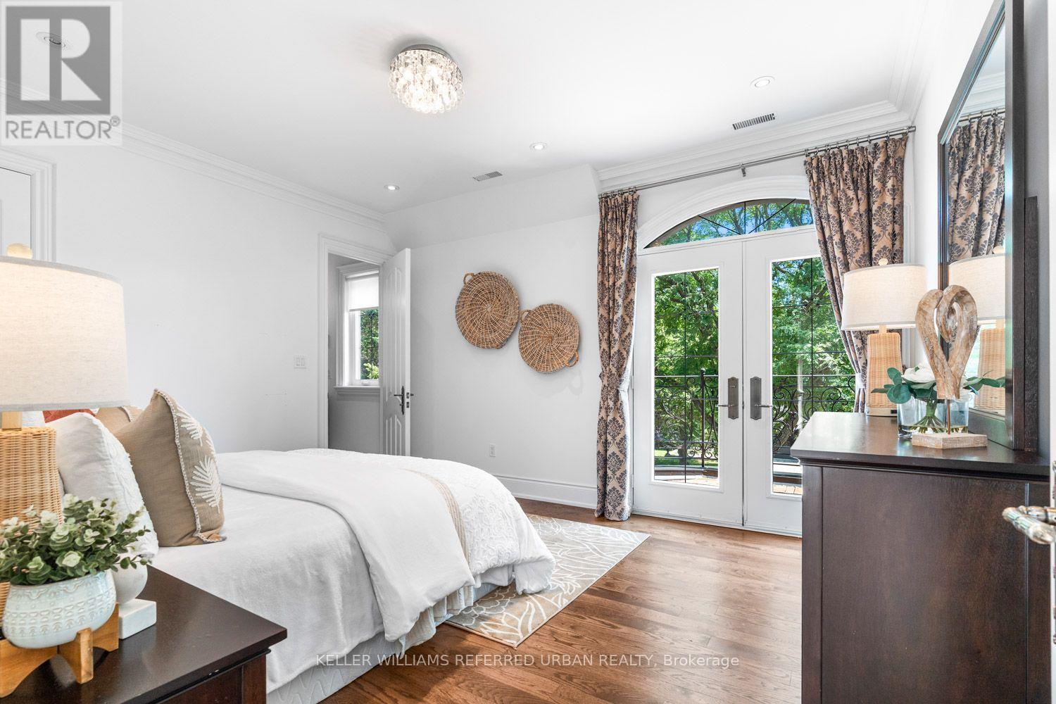 14 TREMONT CRESCENT - Image 34