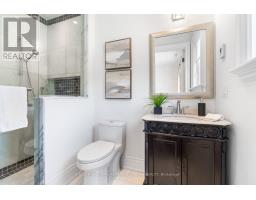 14 Tremont Crescent, Toronto, ON M3B2S1 Photo 33