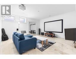 14 Tremont Crescent, Toronto, ON M3B2S1 Photo 45