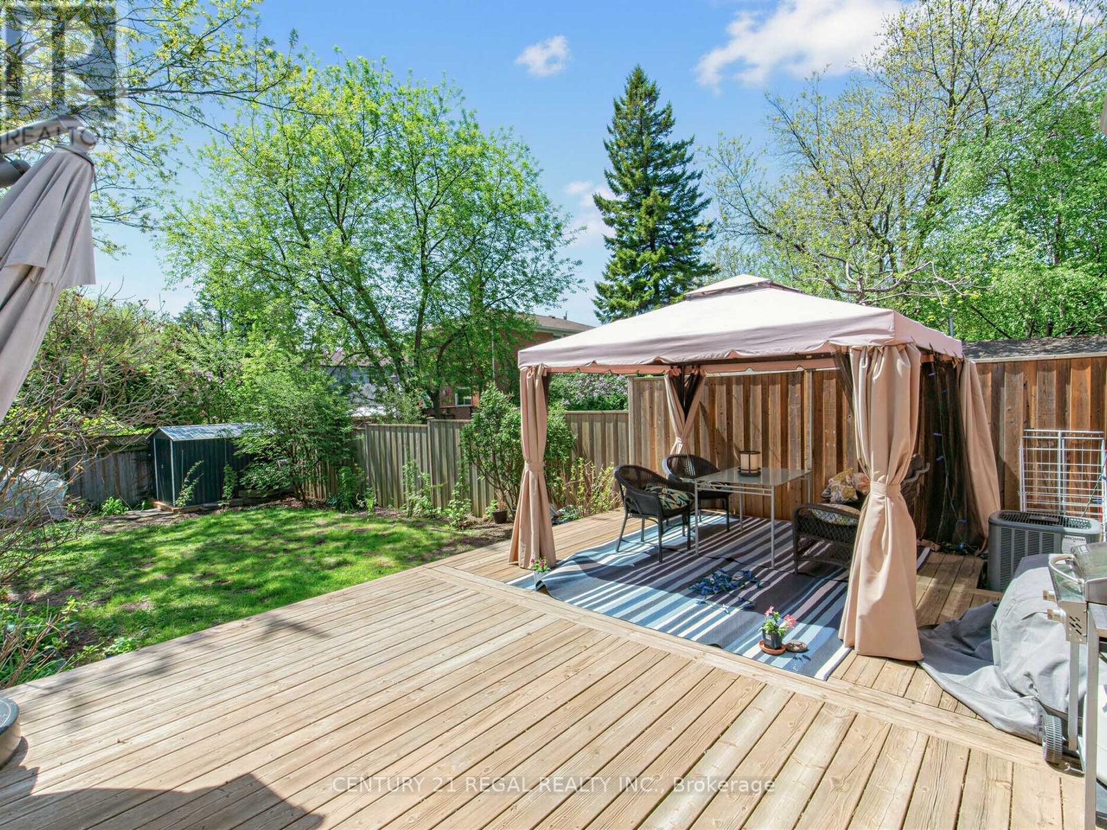 9 CRAIGLEE DRIVE - 27
