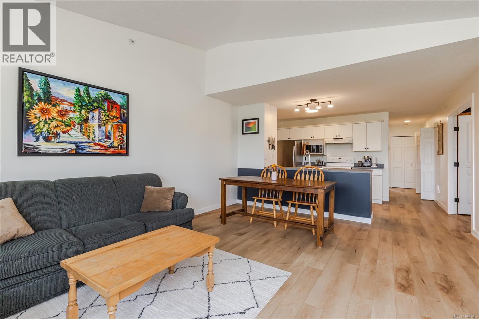 6057 Cedar Grove Dr - Image 8