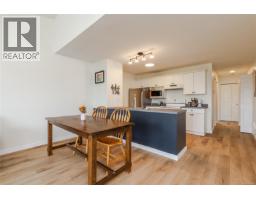 Dining room - 6057 Cedar Grove Dr, Nanaimo, BC V9T6G1 Photo 9