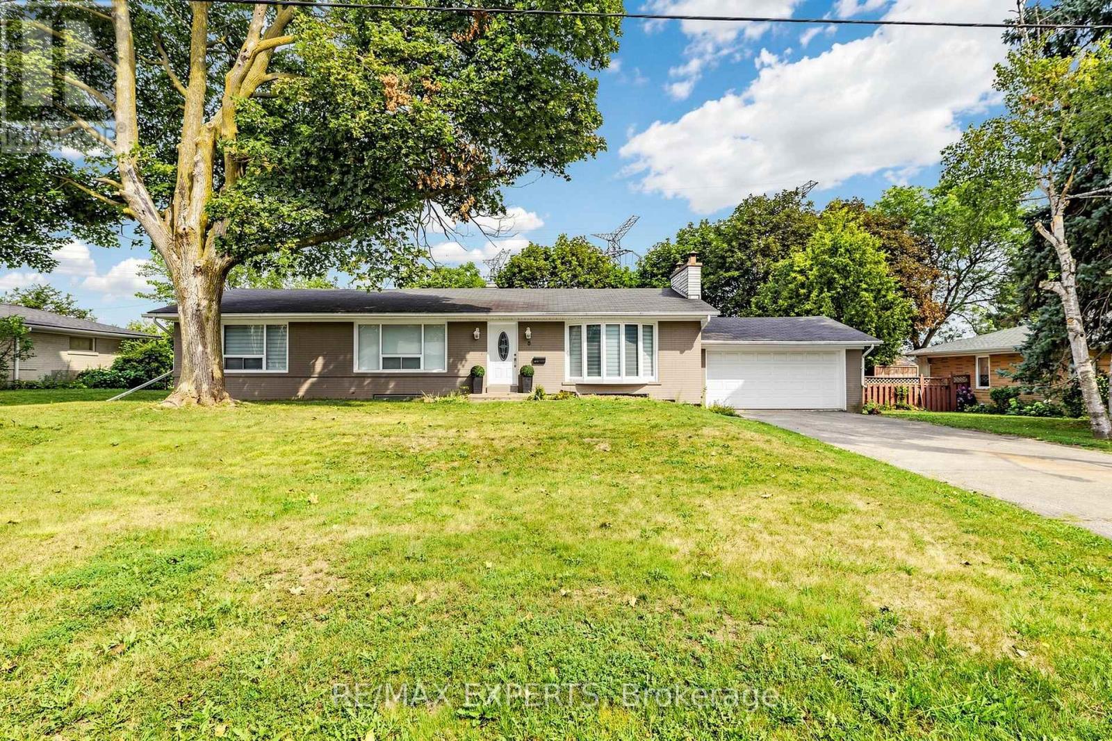 Listing photo of 8 LONGBRIDGE ROAD