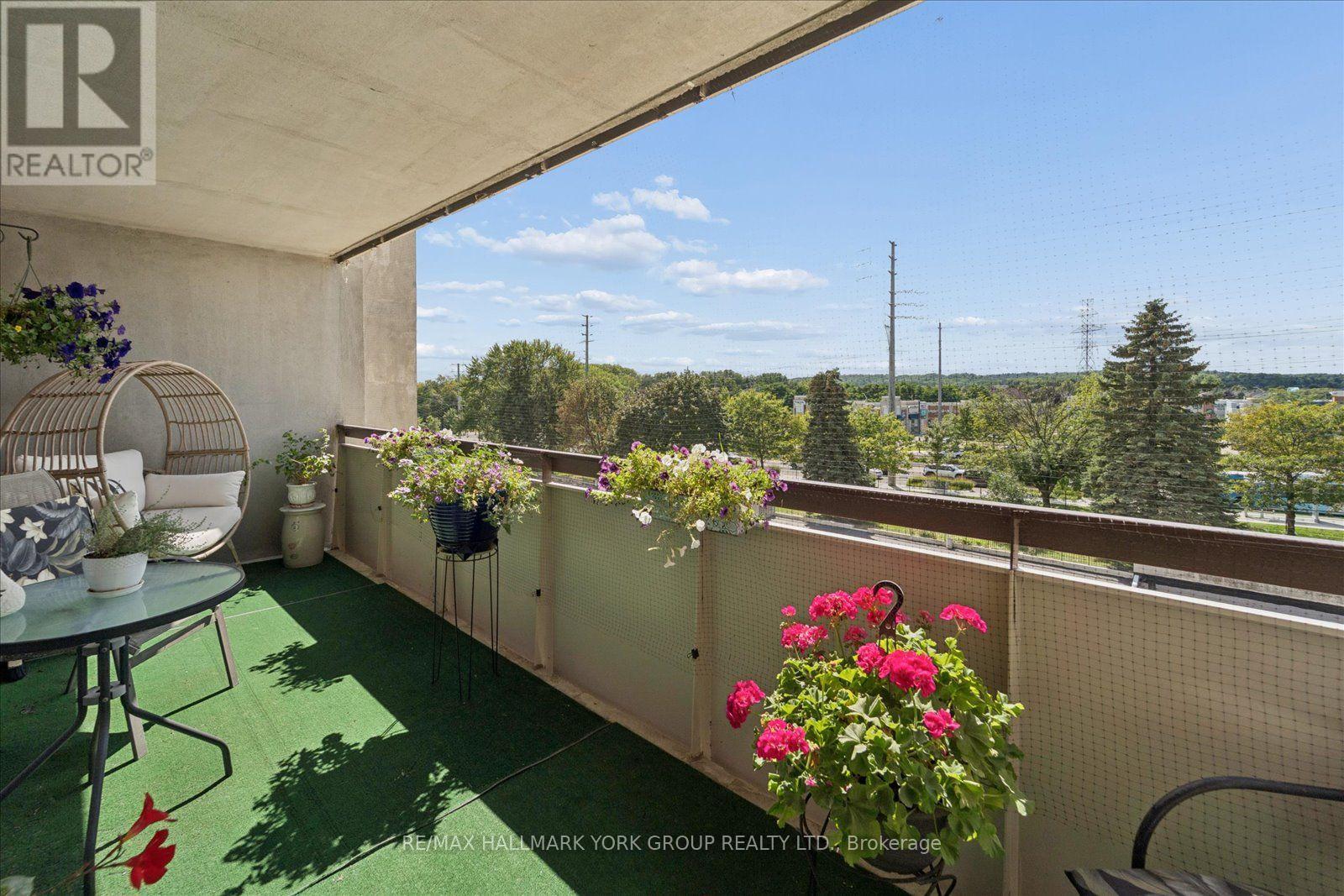 #405 20 WILLIAM ROE BOULEVARD - Image 37