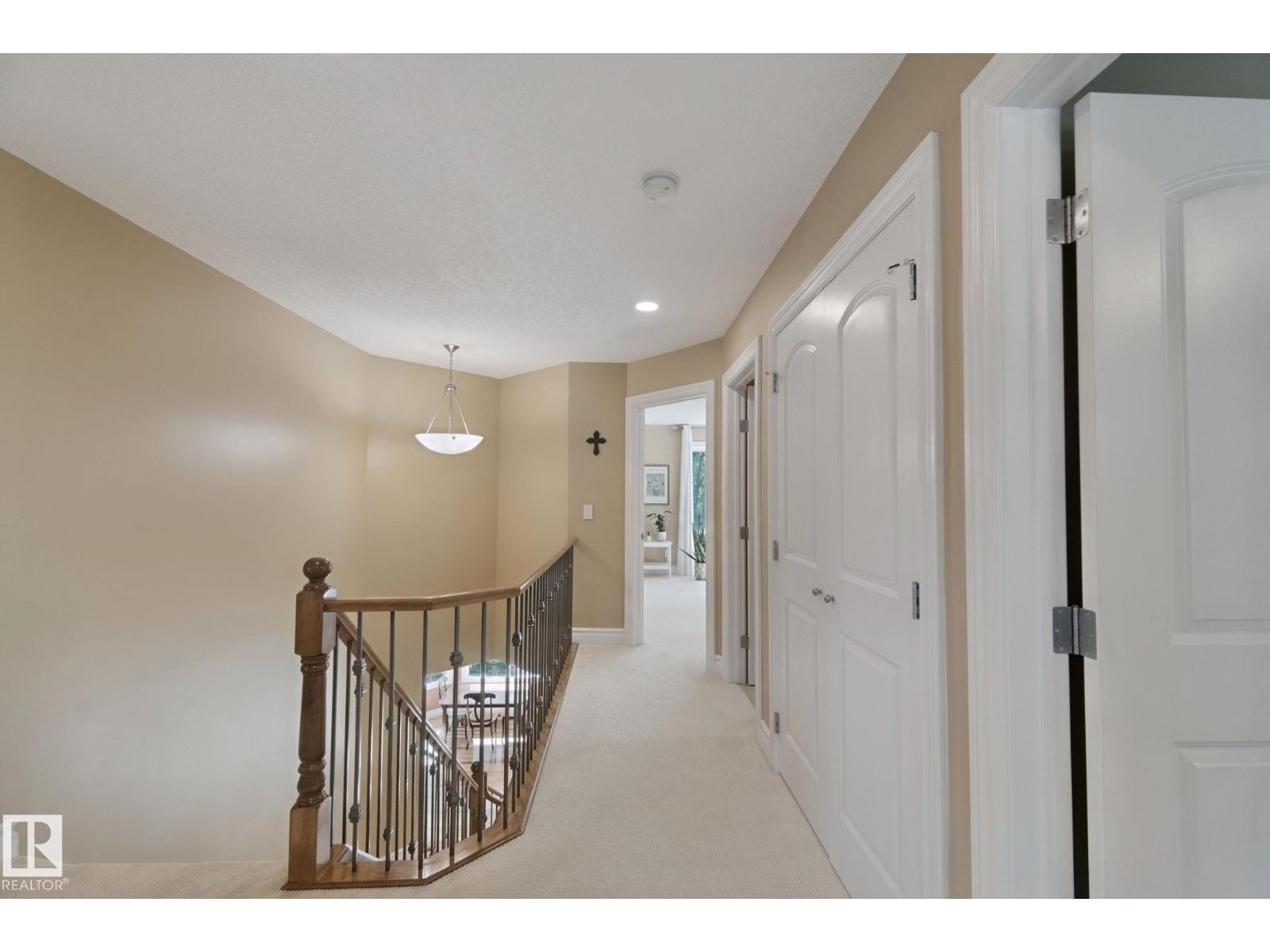 18 EMBASSY PL - Image 48