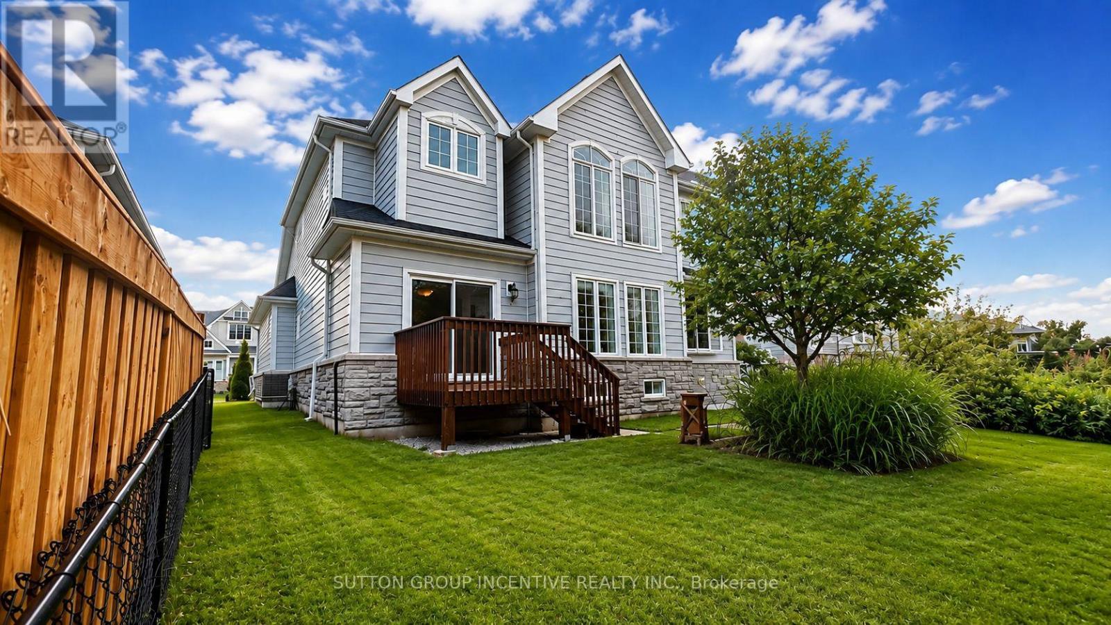 48 RIVERWALK PLACE - 22