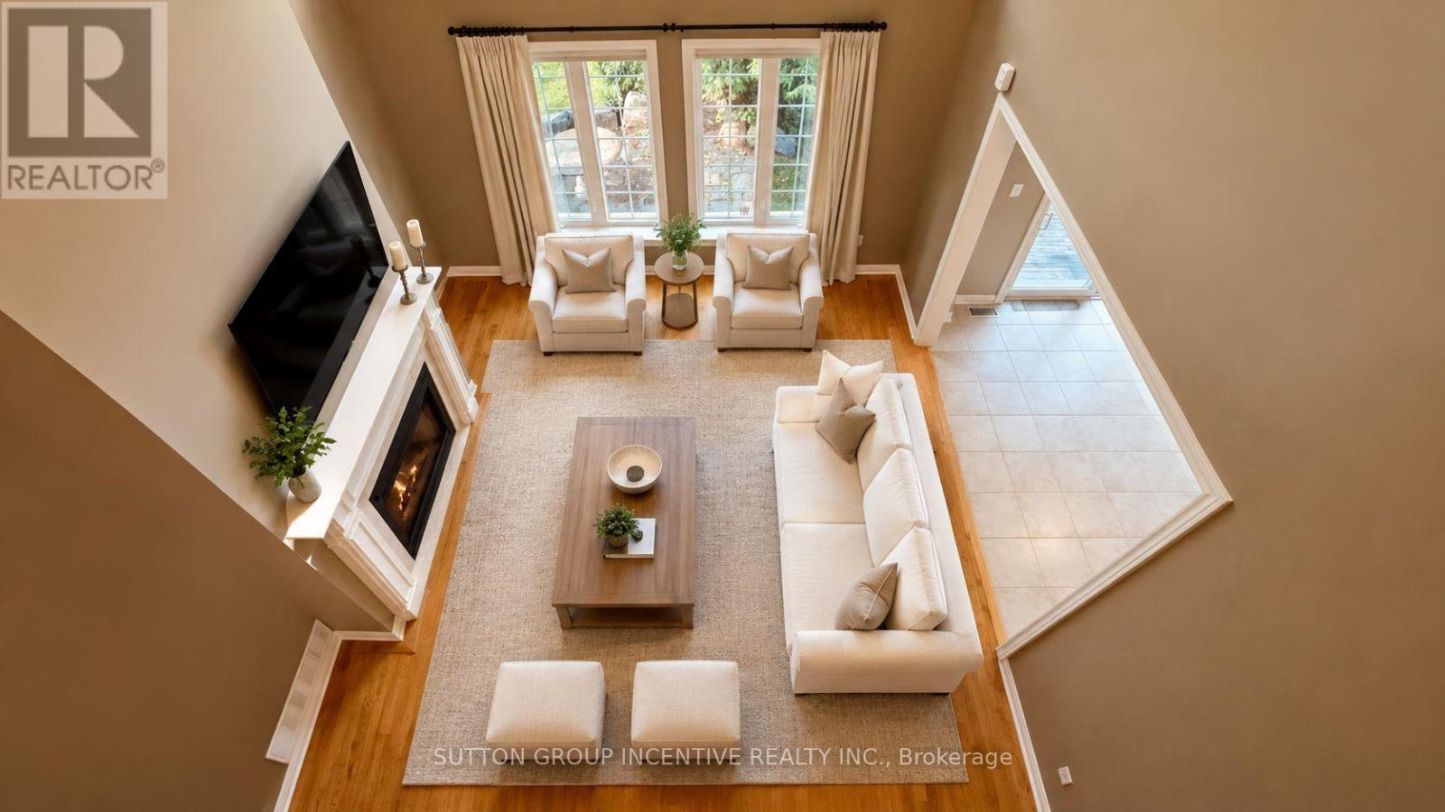 48 RIVERWALK PLACE - Image 3