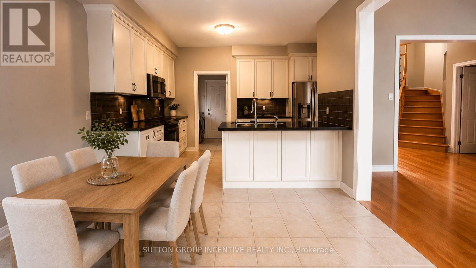 48 RIVERWALK PLACE - Image 6