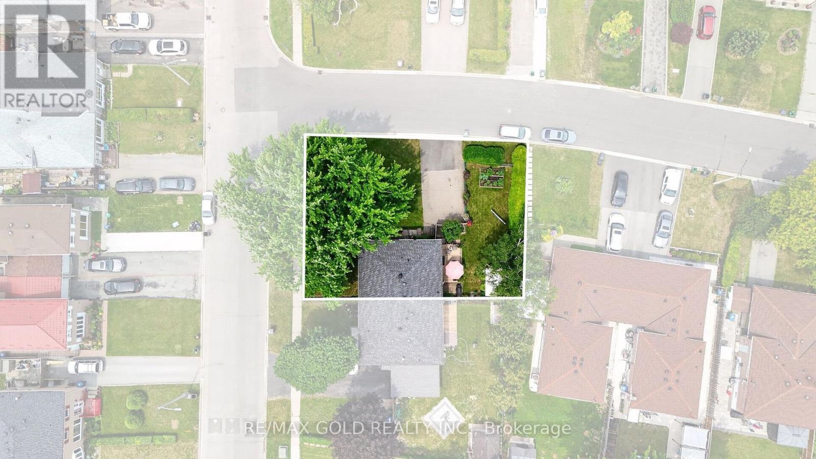 92 CATHCART CRESCENT - 39