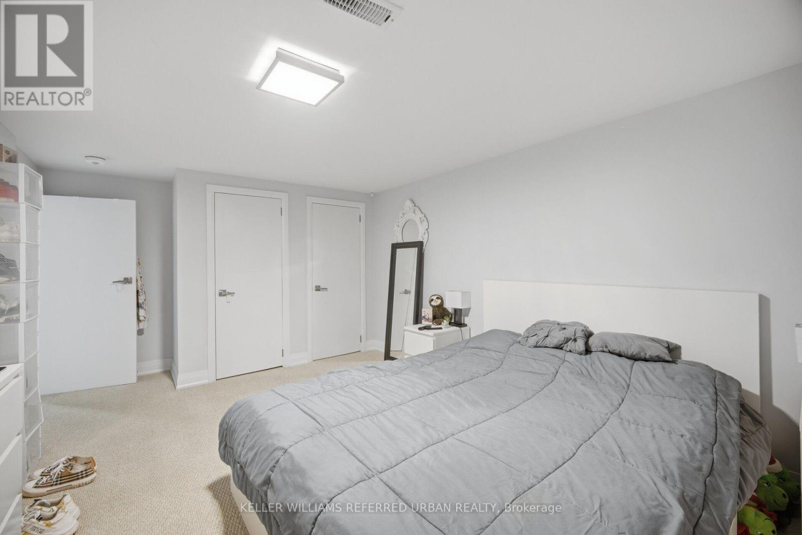 4 CAMEO CRESCENT - 33