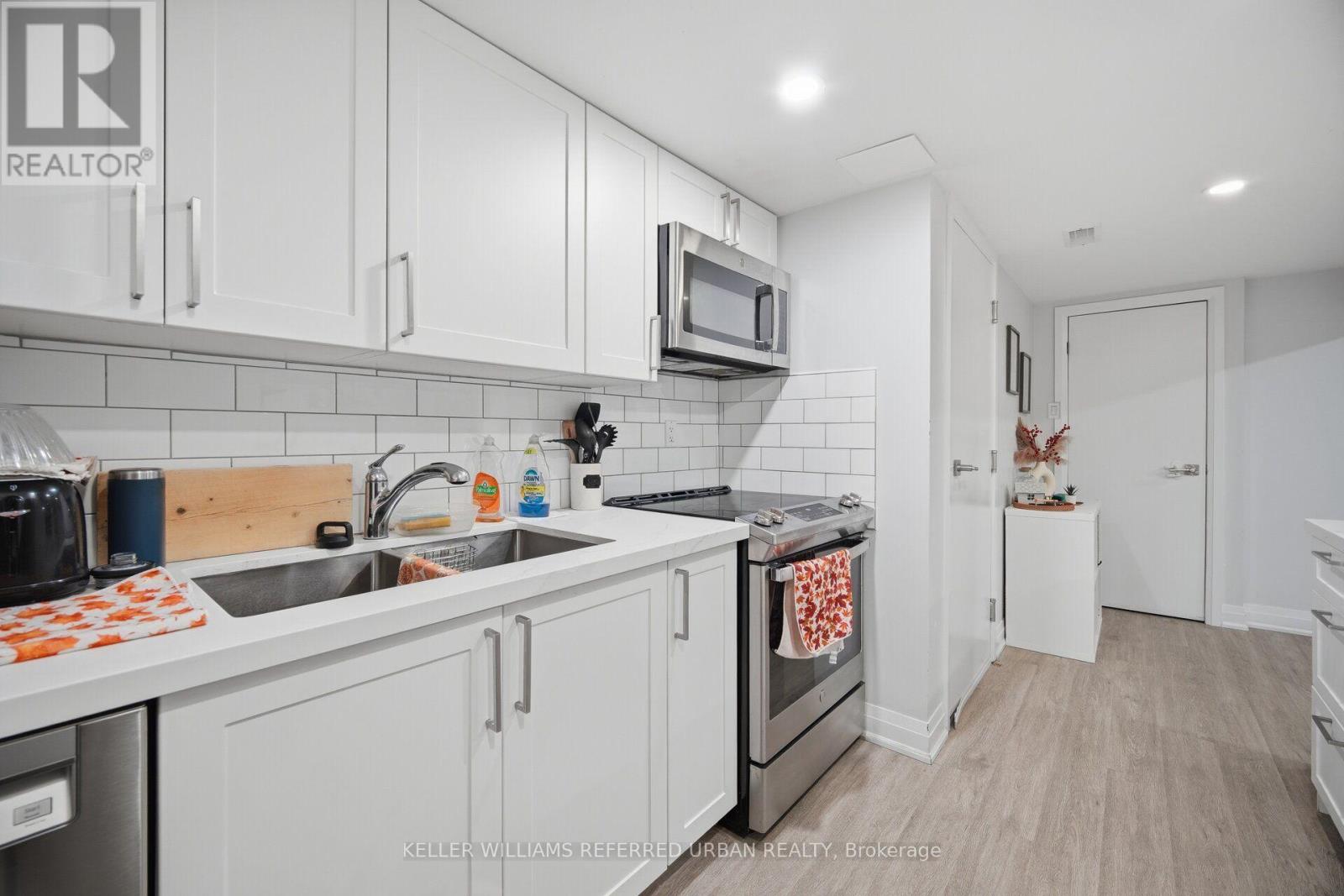 4 CAMEO CRESCENT - Image 38