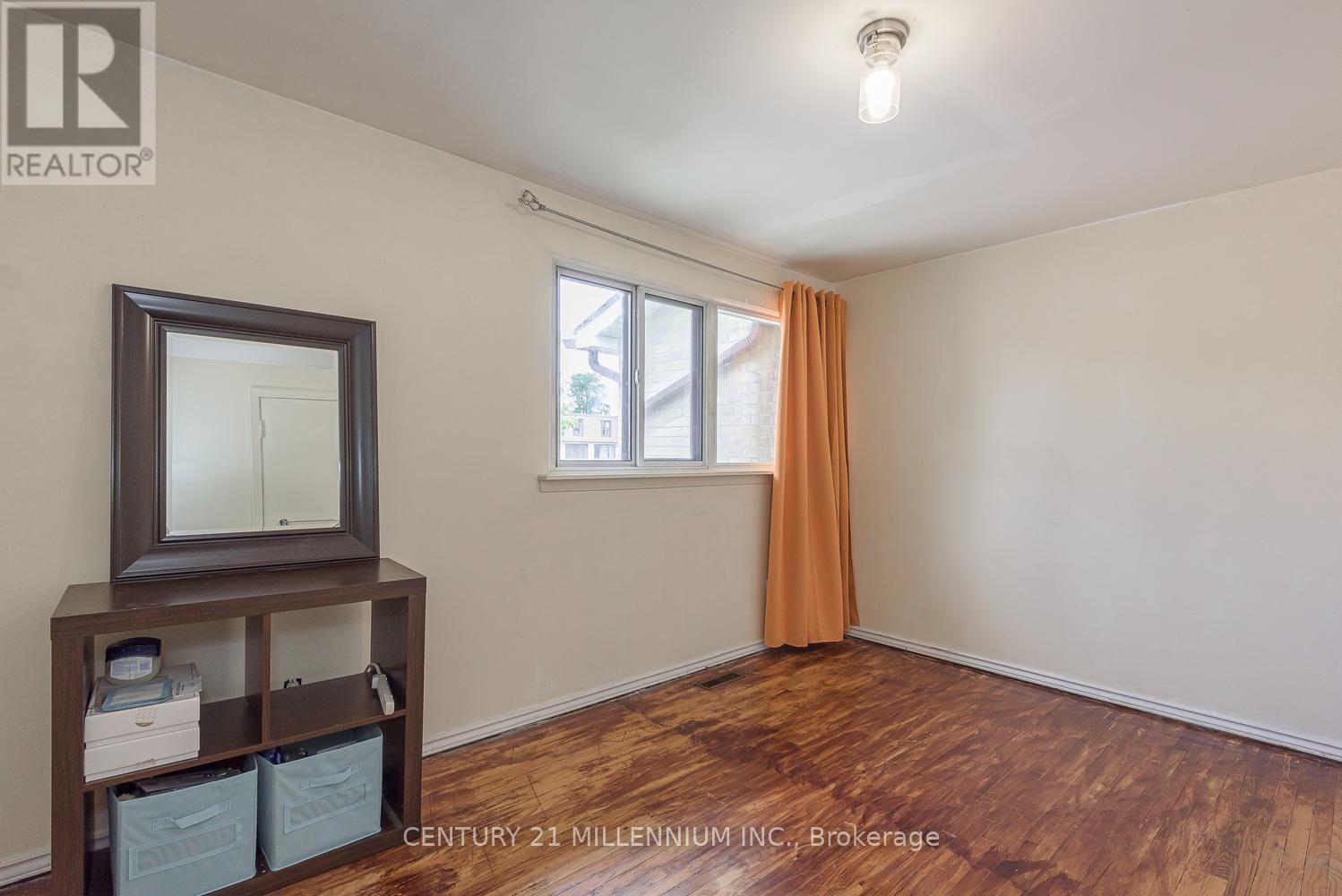 336 FLEETWOOD CRESCENT - 16