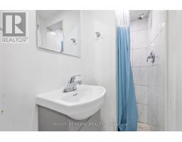 1147 Saturnia Crescent, Mississauga, ON L4Y2M2 Photo 17