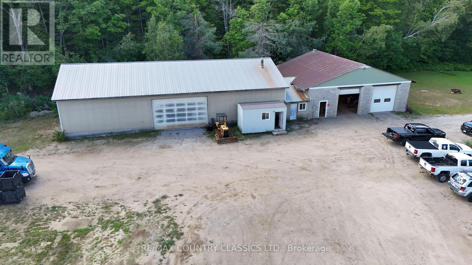 3952 LOOP ROAD - Image 22