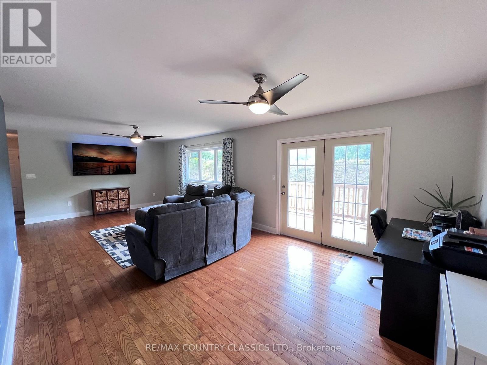 3952 LOOP ROAD - 9