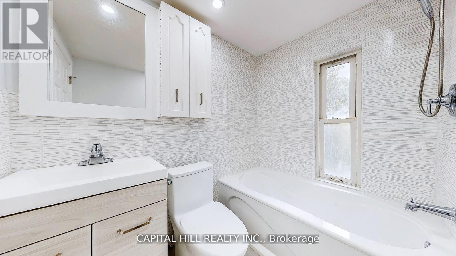 160 PICTON STREET E - Image 29