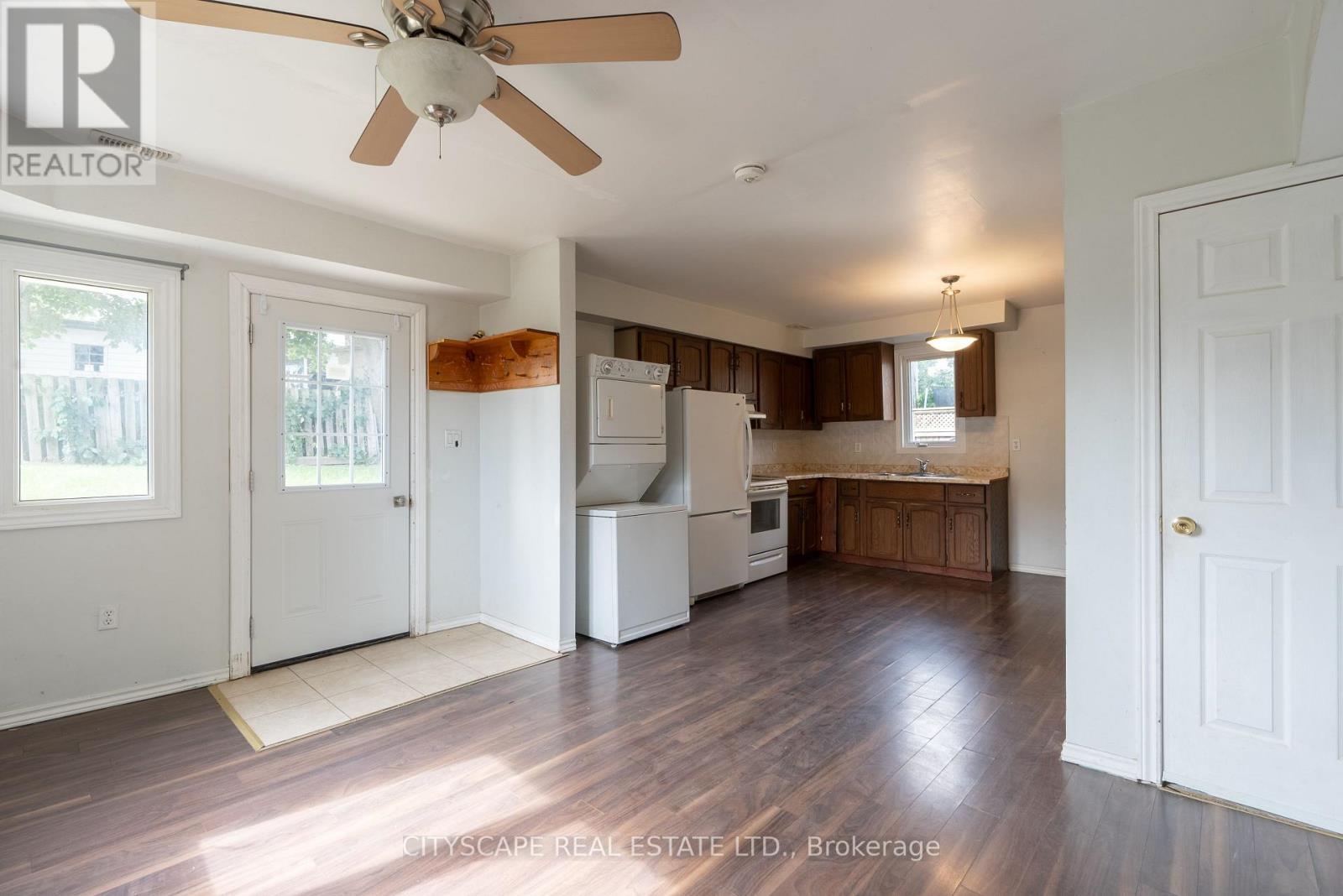 408 WILLIAM STREET - Image 23