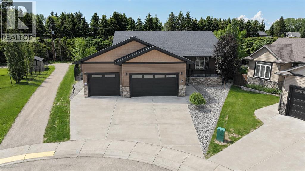 24 Vermont Close