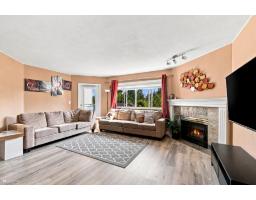 307 13680 84 Avenue, Surrey, BC V3W0T6 Photo 11