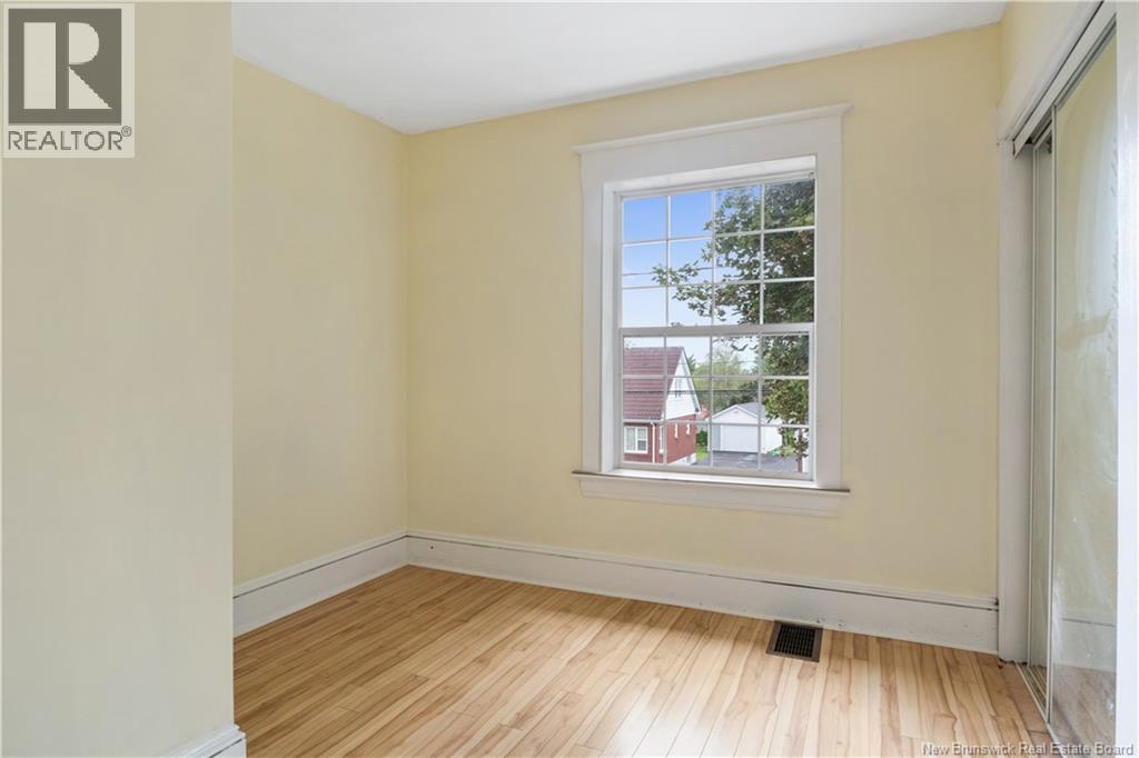16 Humphrey - Image 20