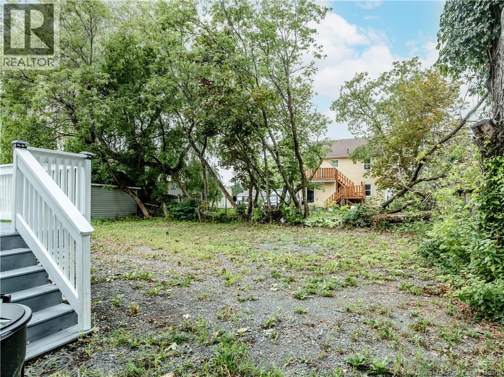 16 Humphrey - Image 29