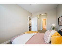 302 20460 Douglas Crescent, Langley, BC V3A0C6 Photo 9